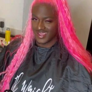 Meet your Posher, Akella